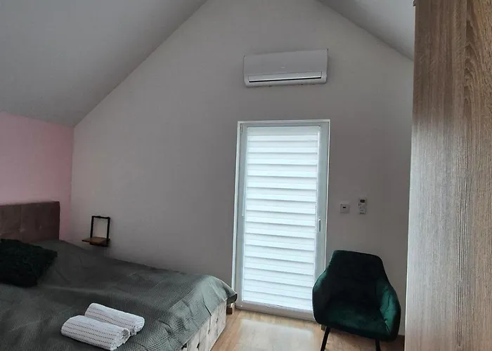 Ostoja We Wladku Lägenhet